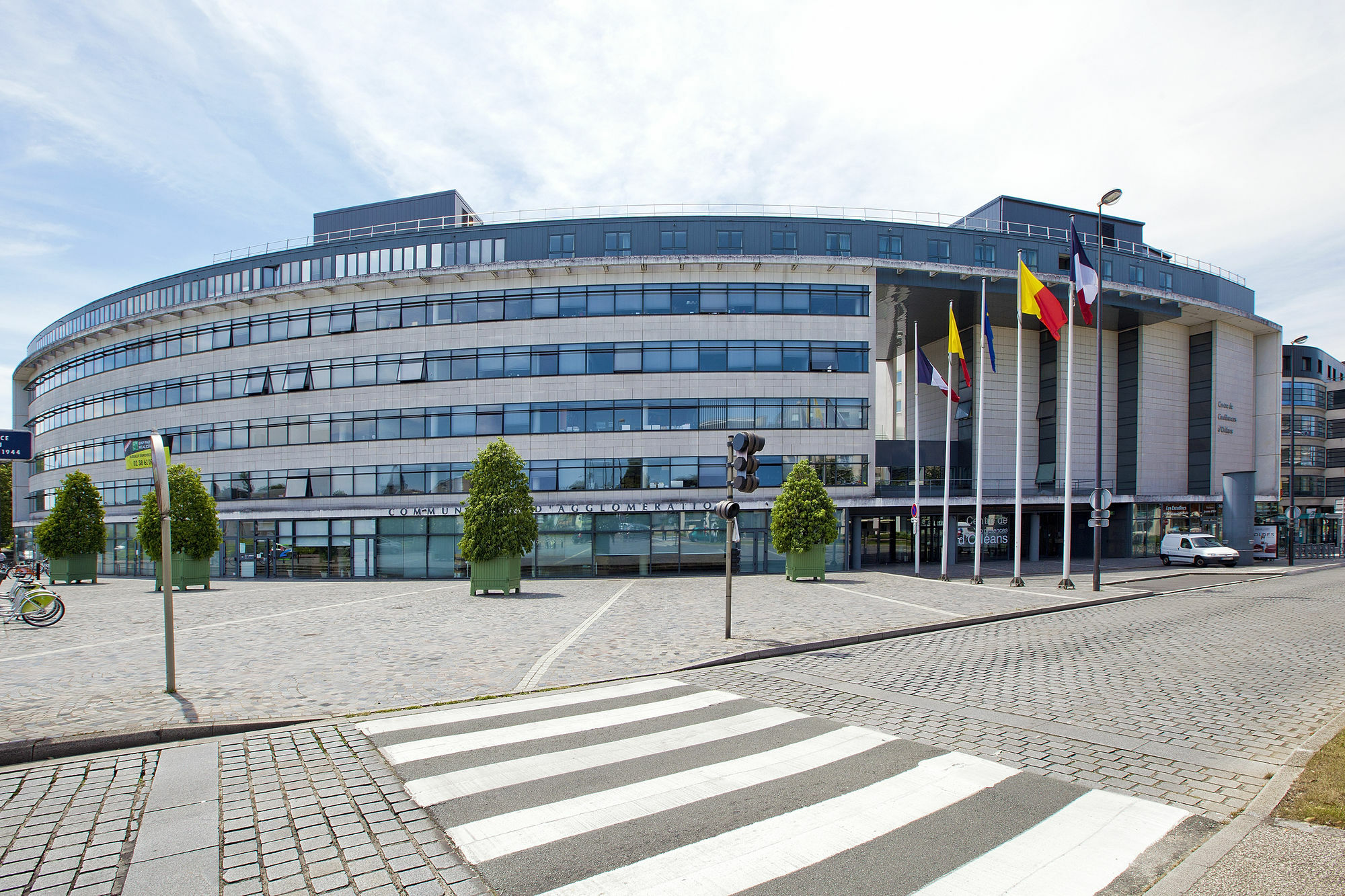 Séjours&Affaires Orléans Jeanne D'Arc Exterior foto